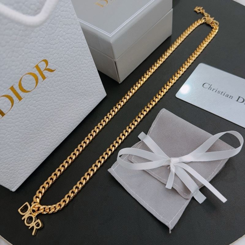 chr1st1an D10r necklaces